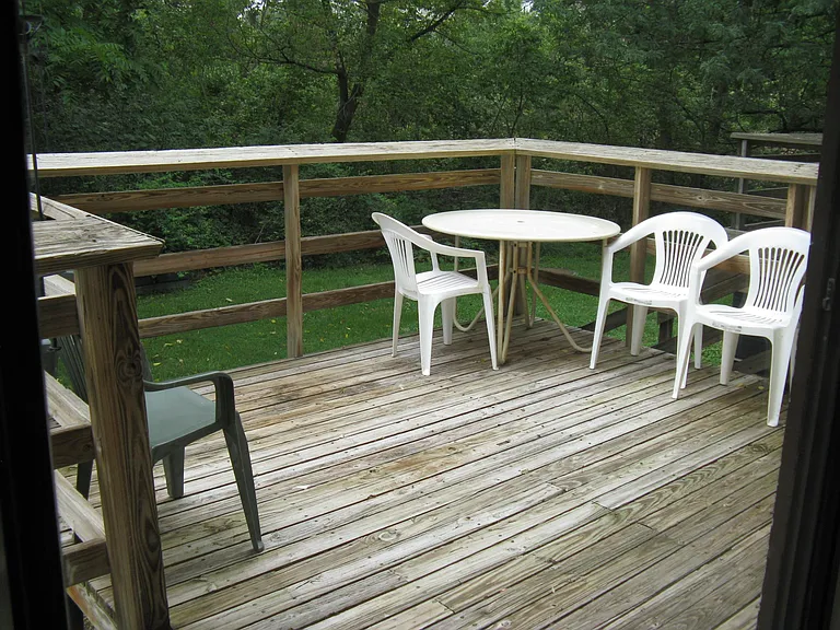 1103 Mountain View Dr — Photo 4