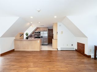 124 Gardiner Rd Unit 2, Quincy, MA 02169