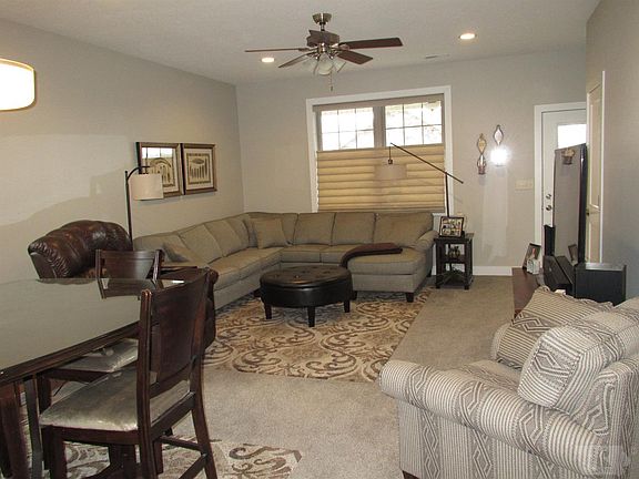 5th image of 1710 E Ashford Cir