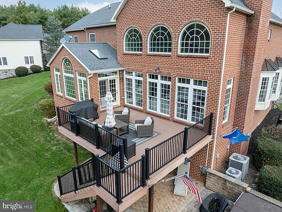 5th image of 125 Holly Ridge Dr