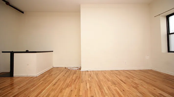 Rented by Nooklyn NYC LLC | media 13