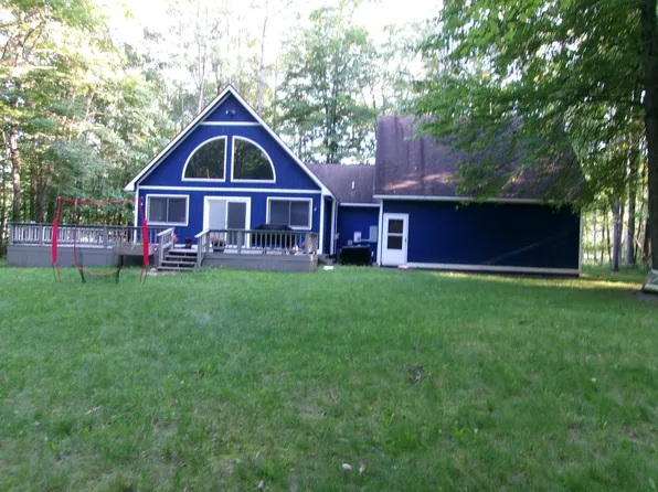 6066 Shadowbrook Dr, Lake, MI 48632
