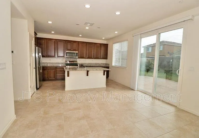 5122 Mossy Stone Way — Photo 5