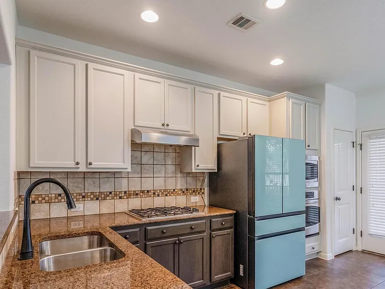 7320 Colina Vista Loop #B — Photo 8