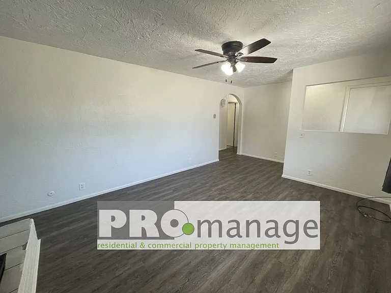 220 N Ladino Dr — Photo 7