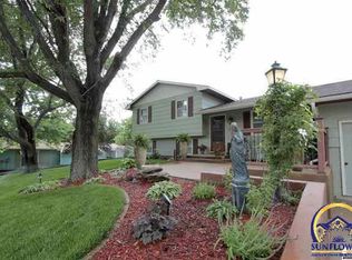 603 W Birchwood Ct, Saint Marys, KS 66536