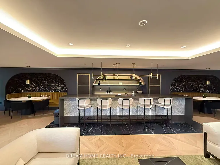 127 Broadway Ave #210 — Photo 21
