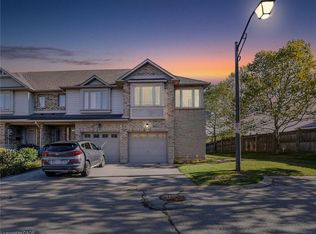 242 Upper Mount Albion Rd #19, Hamilton, ON L8J 0B1