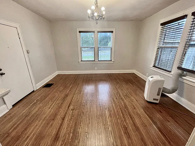 1106 Kirkwood Ave #A — Photo 2