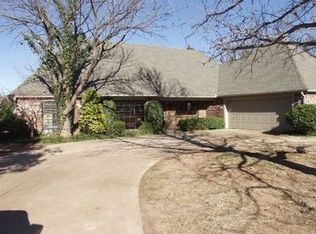 2901 Brush Creek Rd, Oklahoma City, OK 73120