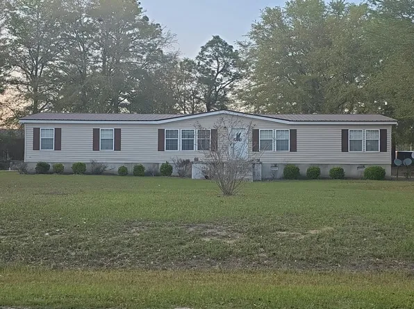 428 Shannon Dr, East Dublin, GA 31027