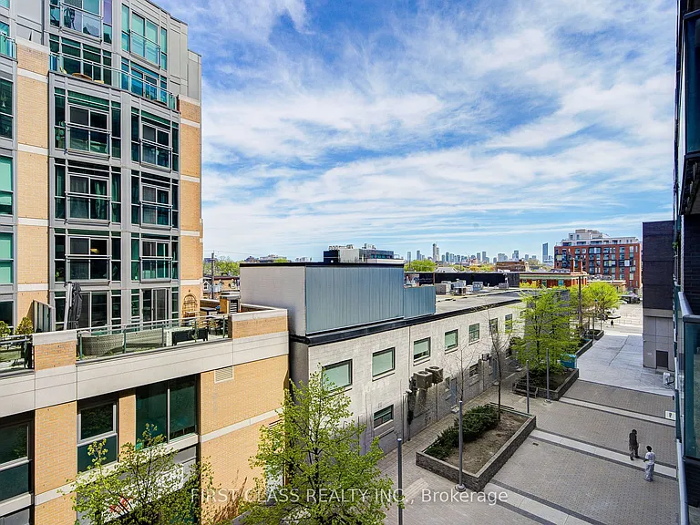 68 Abell St #527 — Photo 31