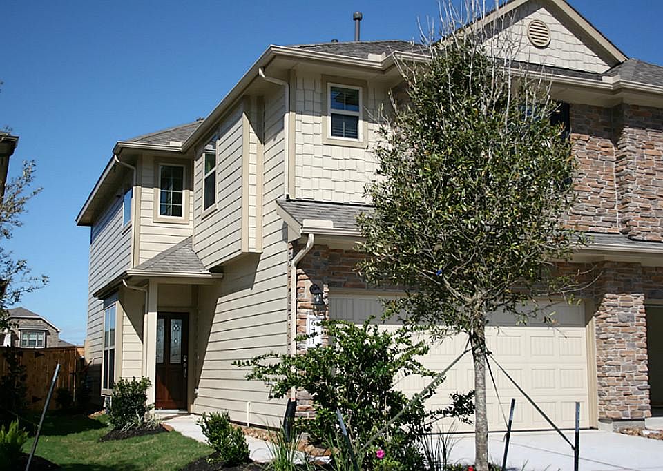 1st image of 6459 Calgary Woods Ln
