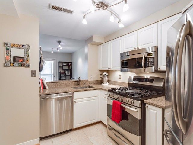 1st image of 1045 N Utah St #2704