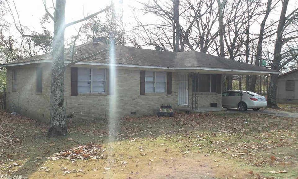2nd image of 5807 Young Rd
