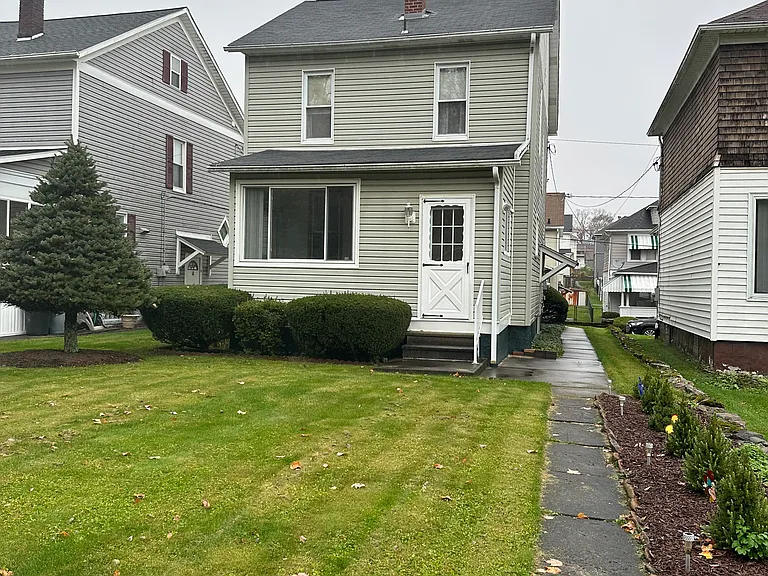 525 Duwell St — Photo 10