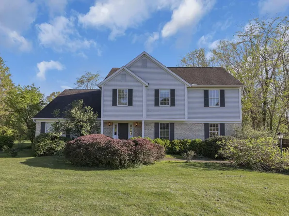 8029 Ashland Ct NW, Canal Winchester, OH 43110