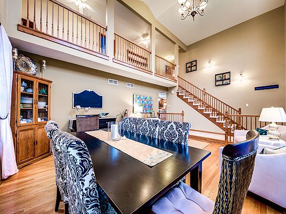 4th image of 1056 Brian Dr