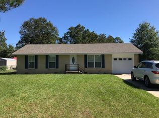 64 Torrance Rd, Baxley, GA 31513
