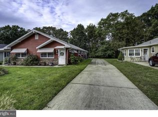 208 Elmtowne Blvd, Hammonton, NJ 08037