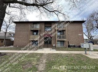 2527 H St #1, Lincoln, NE 68510
