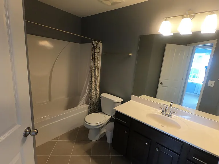 202 Oldbury Ln — Photo 11