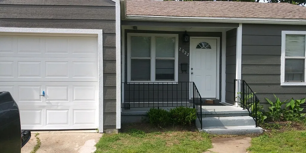 3 bed, 1017 sqft, $1,500 — Photo 1