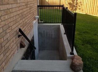 332 Luck Ct #BASEMENT, Newmarket, ON L3X 0J5