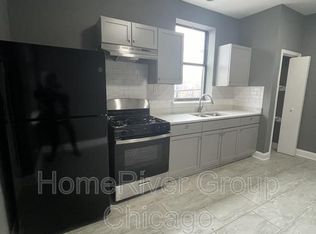 16 S Lavergne Ave #3M, Chicago, IL 60644