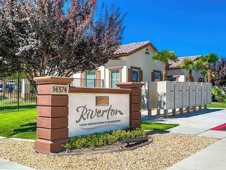Riverton of the High Desert — Photo 12