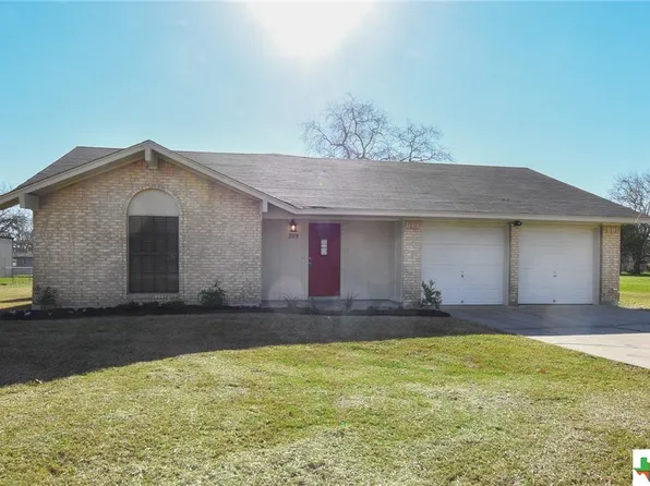 389 Lee St, Victoria, TX 77905