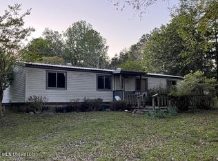 125 Bones Rd, Florence, MS 39073