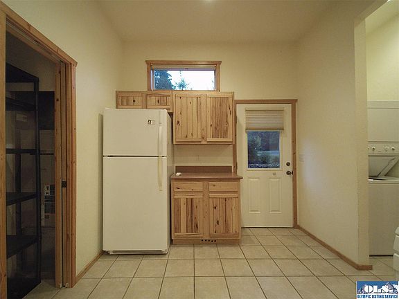 5th image of 553 Freshwater Park