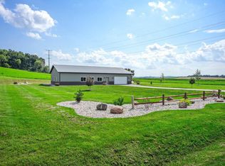 379 Heiman Ln, Marshall, WI 53559