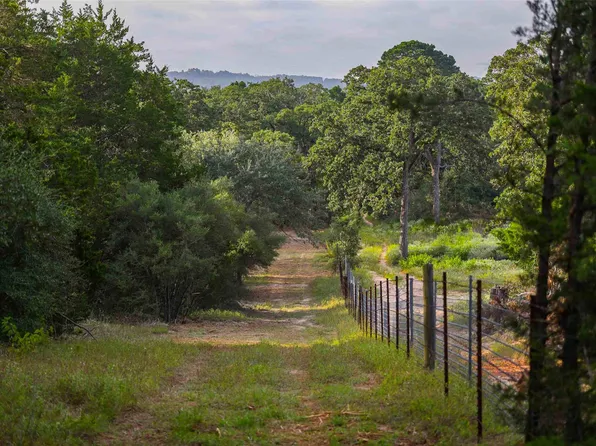 Stiewert Ln, Paige, TX 78659
