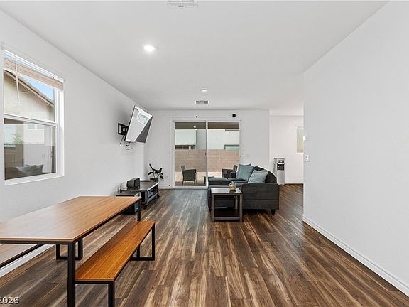 4th image of 4348 Bayley Skye Ave