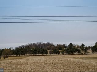 Oak Ridge Ave, Red Lion, PA 17356