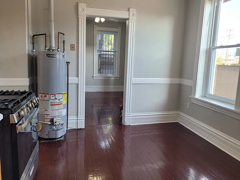1725 N Ashland Ave #2R — Photo 4