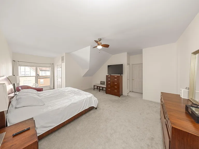 160 Tiffany Ln — Photo 28
