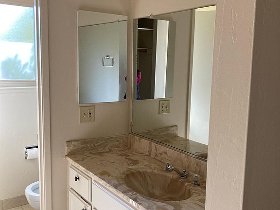 Master bedroom bathroom with shower