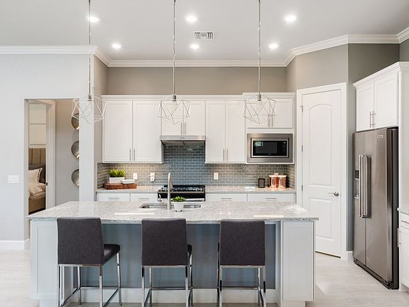 Kitchen with center island