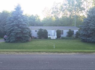 9780 Oakridge Dr, Perrinton, MI 48871