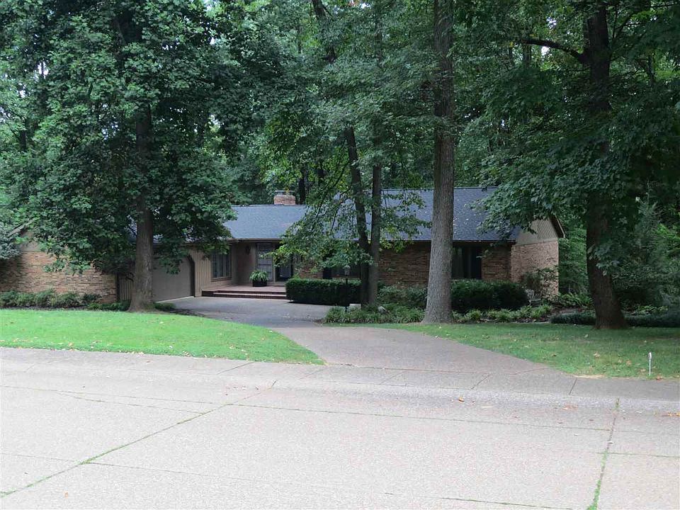 1st image of 8533 Framewood Dr