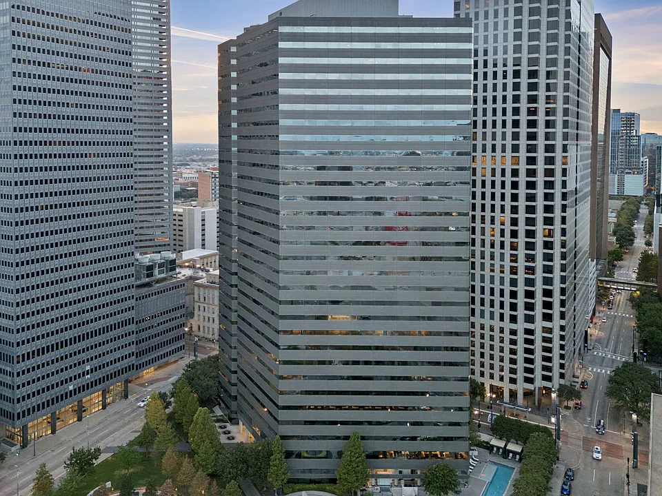 One Dallas Center