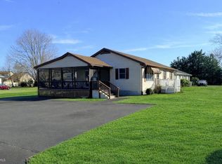 31461 Hope St, Ocean View, DE 19970