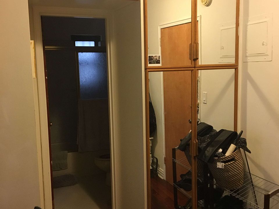 2nd image of 2814 44th St #2