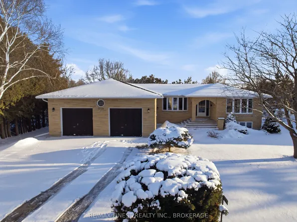 1779 Floyd Ave, Kingston, ON K7L 4V4