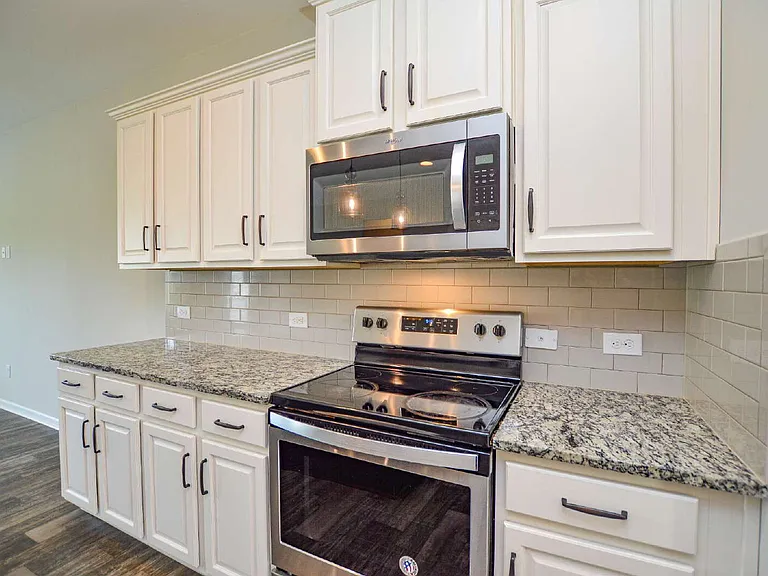 730 Gants Rd — Photo 10