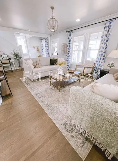 3 bed, 2.5 bath, $3,520 — Photo 3