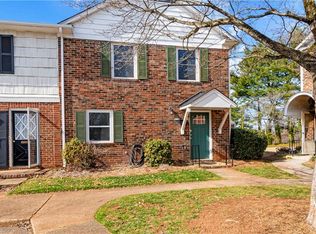 2906 Saint Marks Rd APT A, Winston Salem, NC 27103